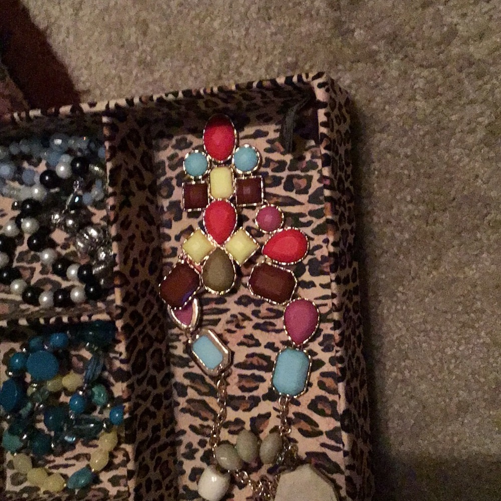 Jewelry Organizer filled with “Jewels!”👑👑👑👑 - Picture 1 of 5